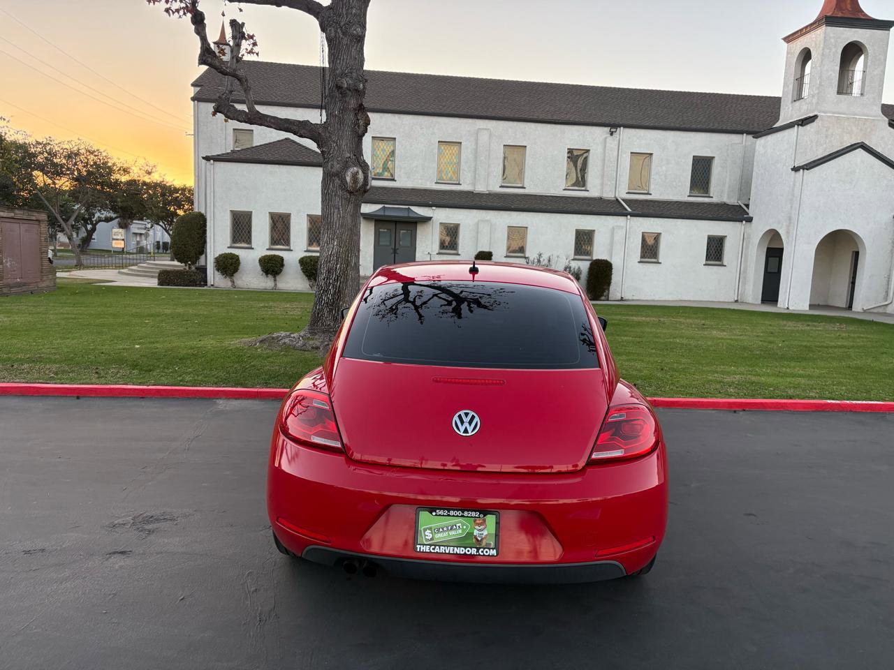 Used 2015 Volkswagen Beetle 1.8T Classic image 4