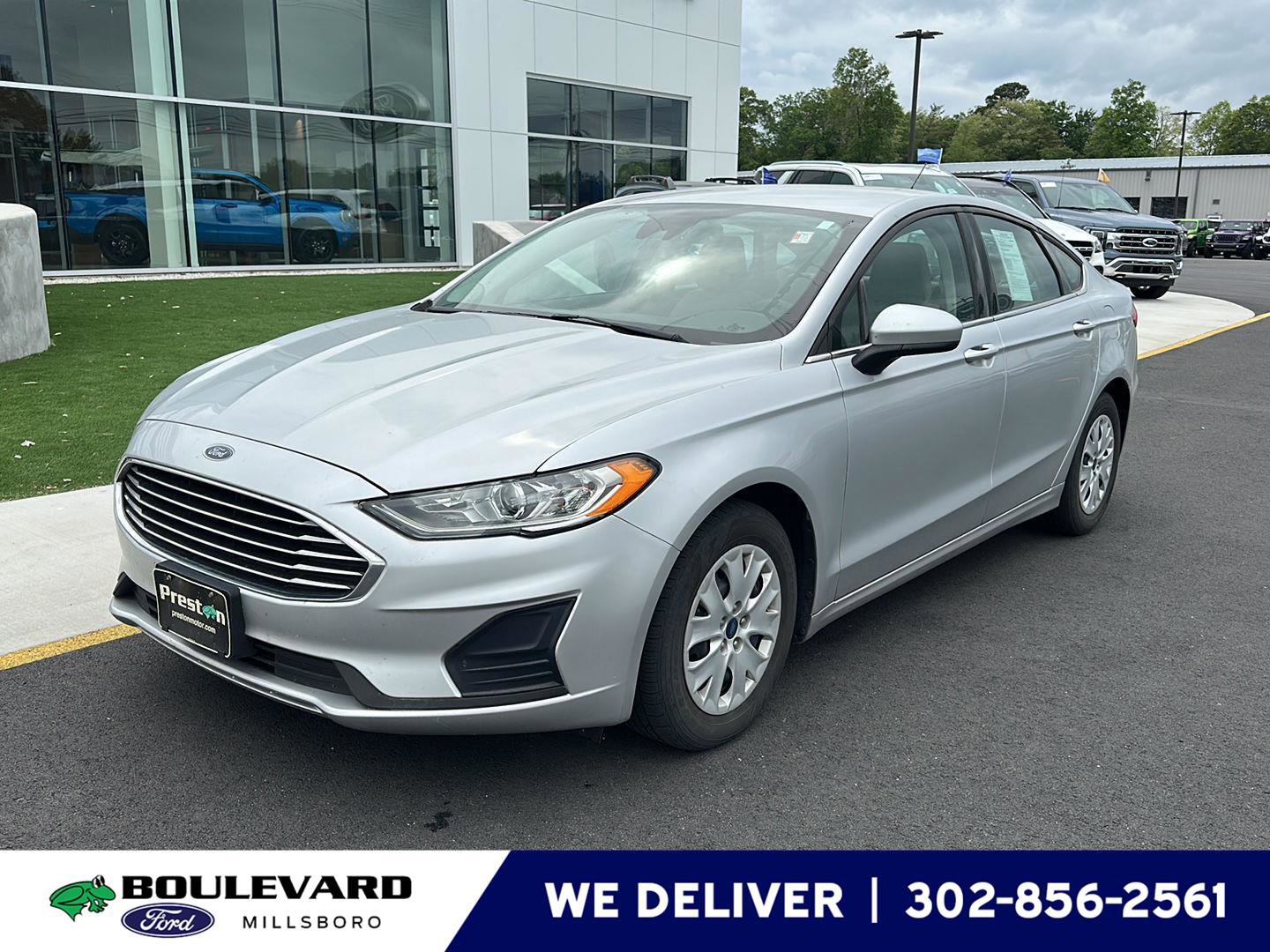 Used 2019 Ford Fusion S FWD image 1