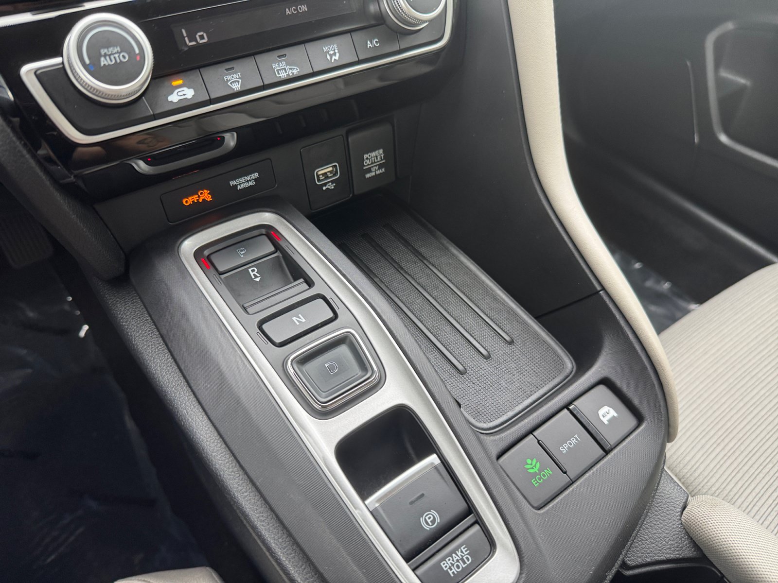 Used 2019 Honda Insight LX image 19