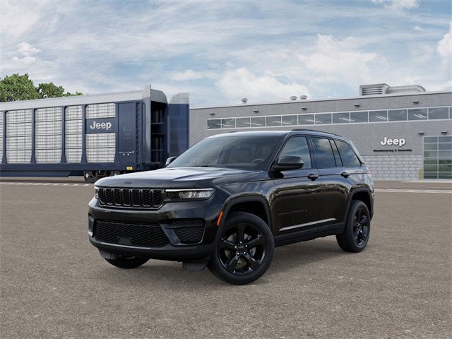 New 2025 Jeep Grand Cherokee Altitude image 1