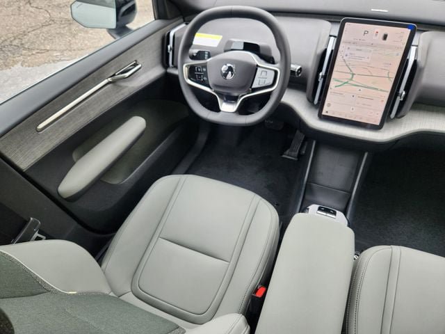 New 2026 Volvo EX30 Plus w/ Climate Package AWD/4WD image 10