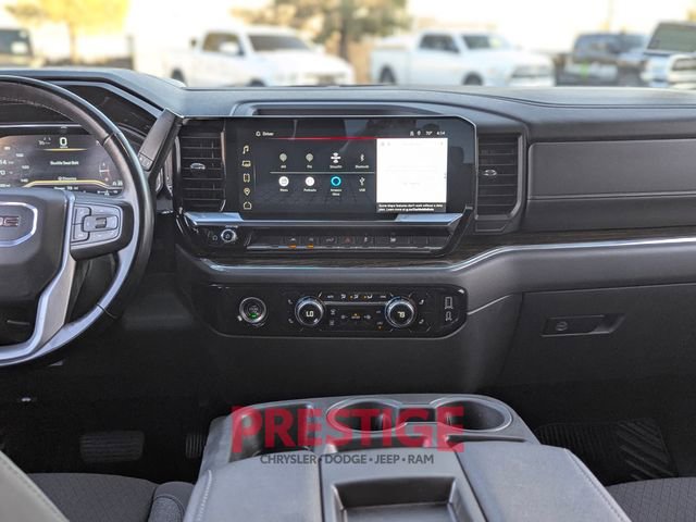 Used 2024 GMC Sierra 1500 SLE image 17
