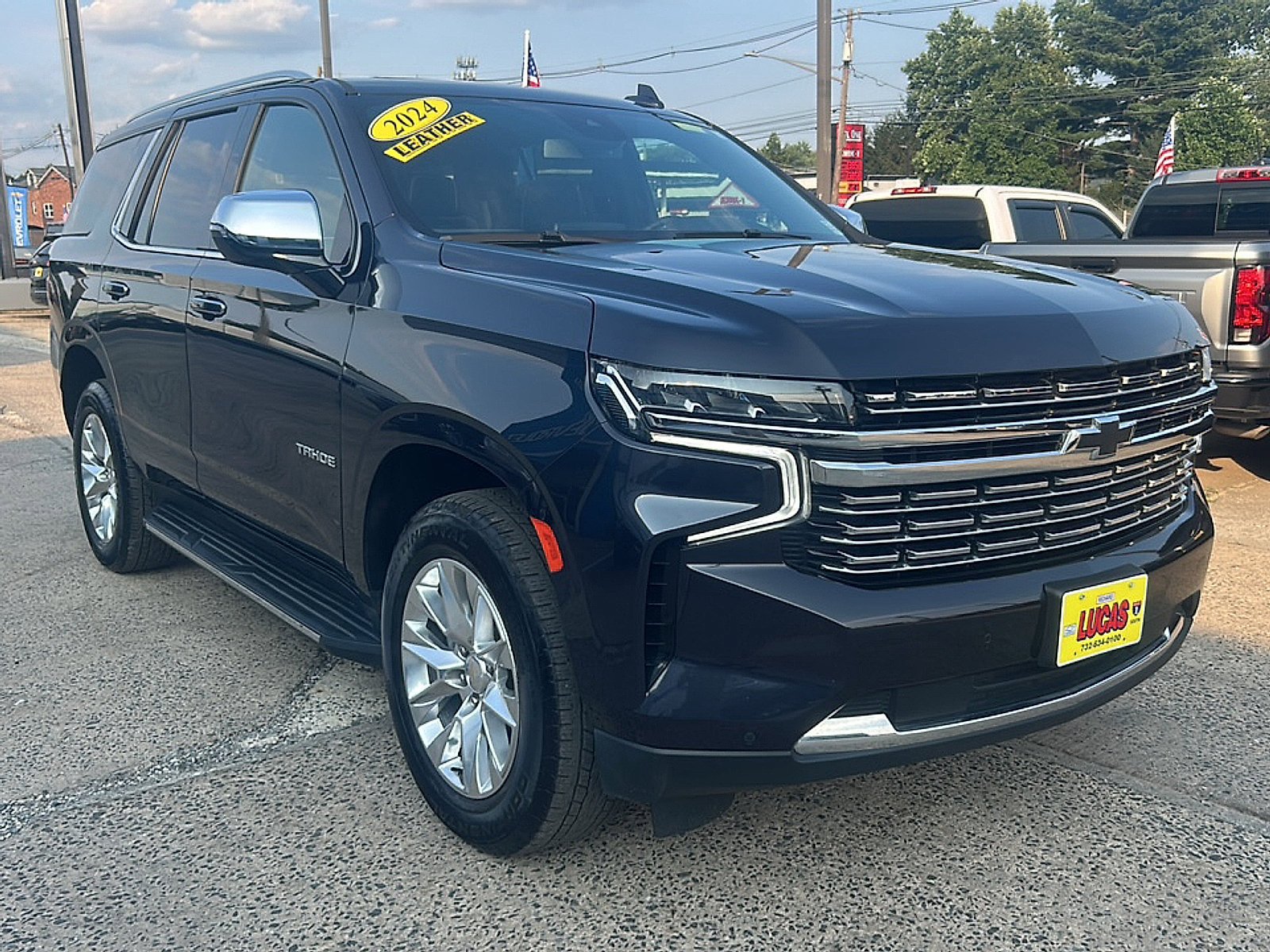 Certified 2024 Chevrolet Tahoe Premier AWD/4WD image 4