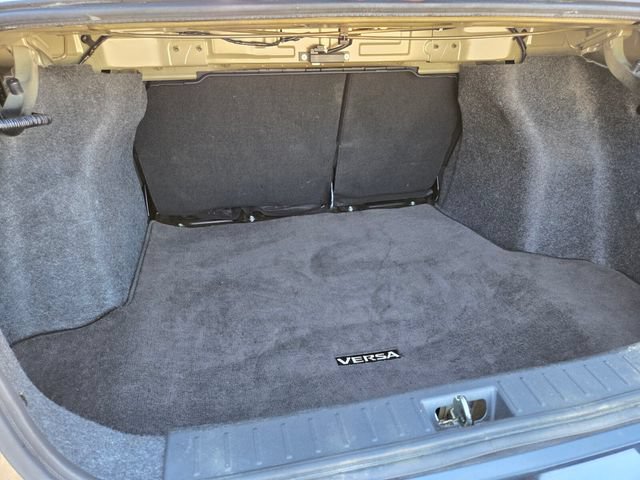Used 2023 Nissan Versa SV FWD image 15