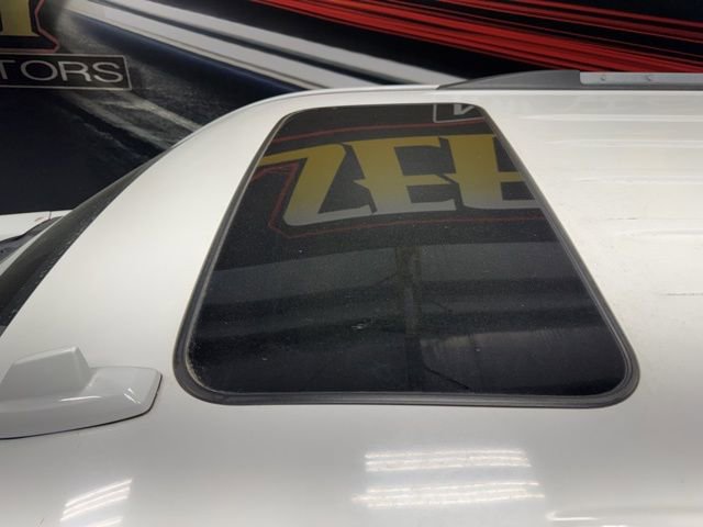 Used 2017 GMC Yukon XL Denali w/ Open Road Package image 6