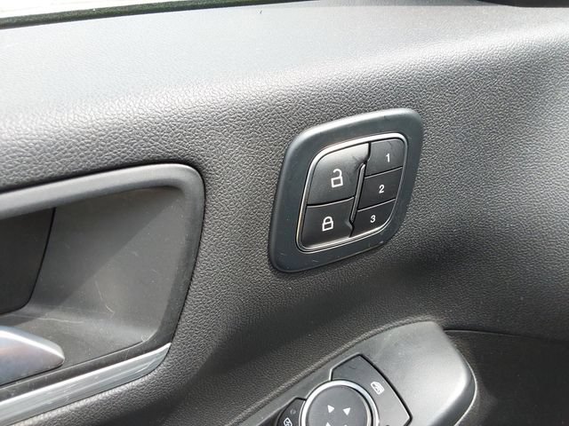 Used 2024 Ford Escape Platinum AWD/4WD image 17