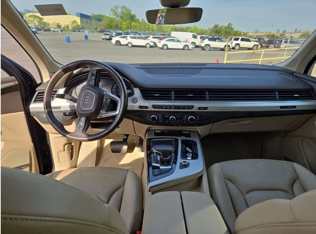 Used 2018 Audi Q7 2.0T Premium Plus w/ Premium Plus Package image 4