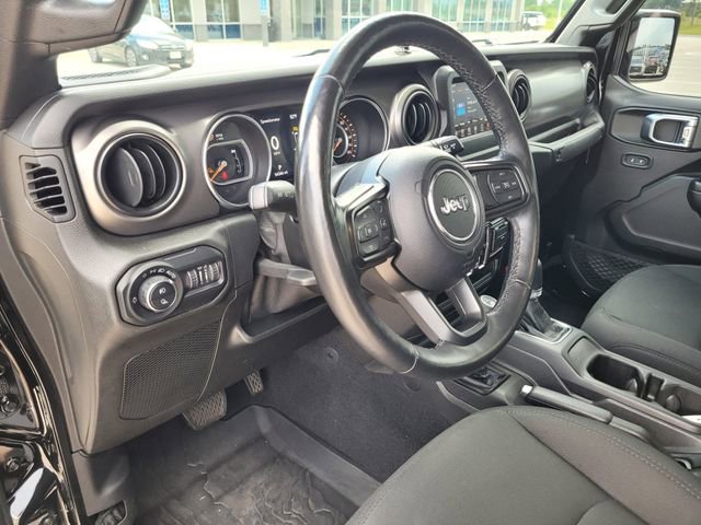 Used 2021 Jeep Gladiator Mojave AWD/4WD image 25