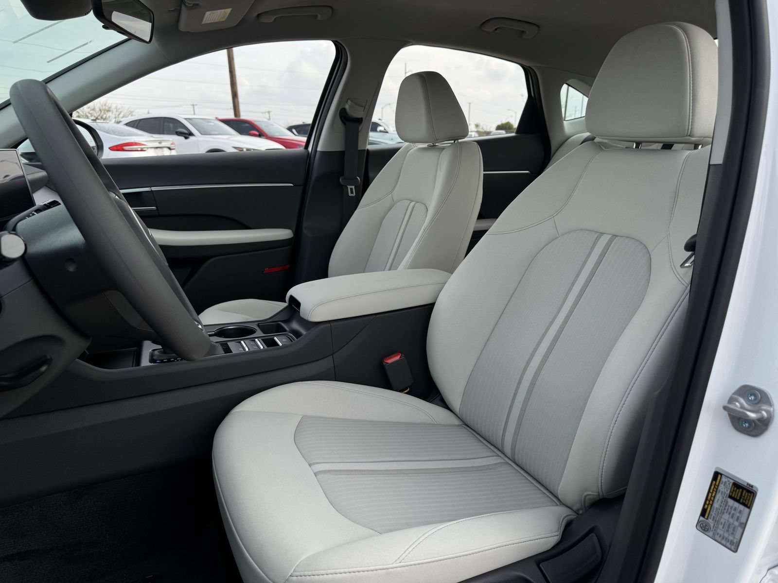 Certified 2026 Hyundai Sonata SE FWD image 22