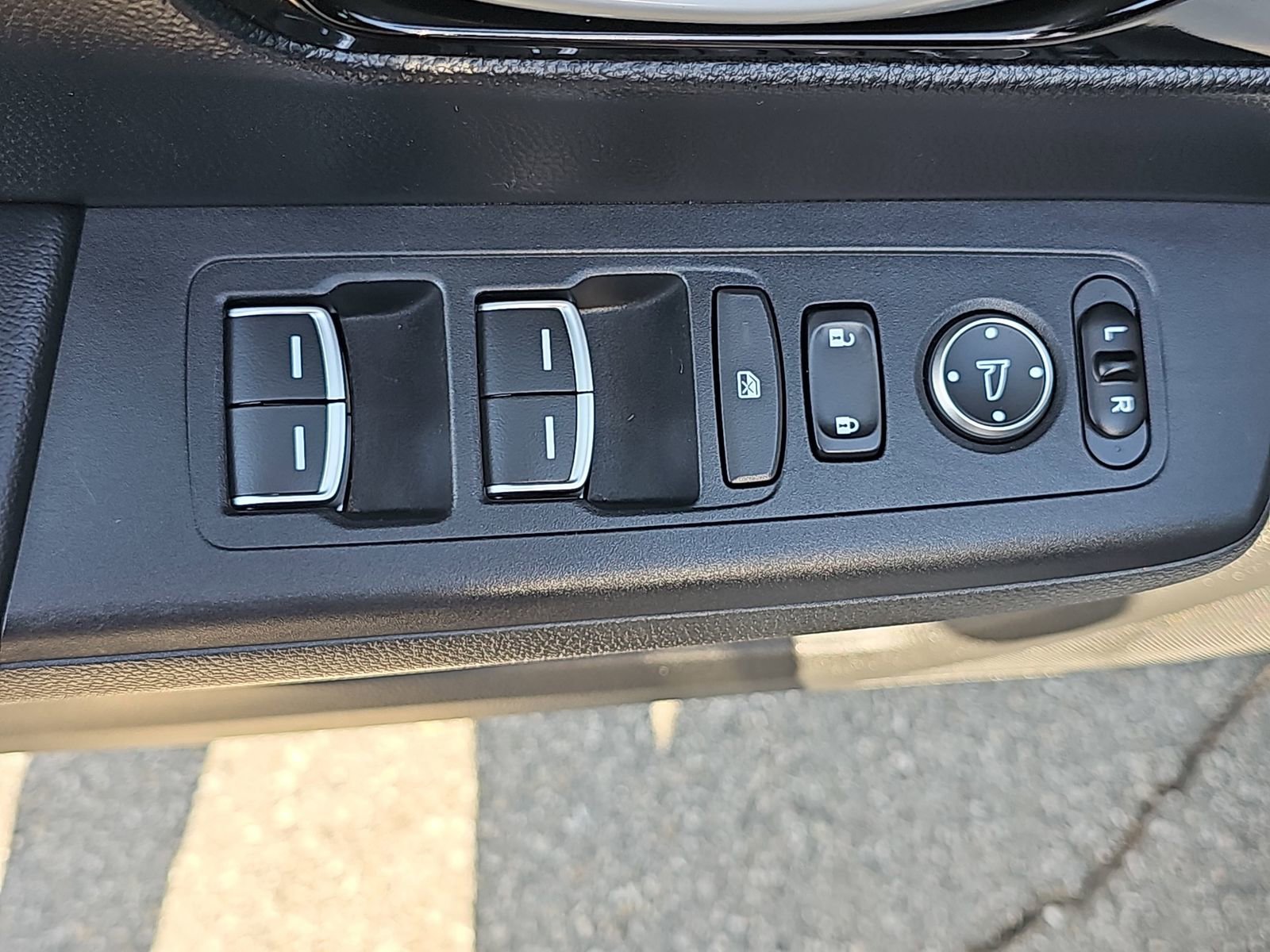 Certified 2023 Honda CR-V EX-L image 26