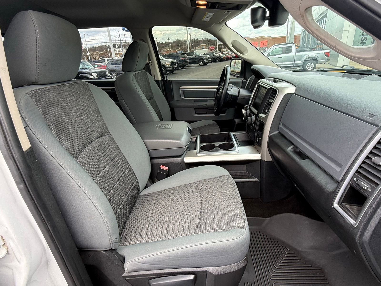 Used 2015 RAM 1500 Big Horn image 16