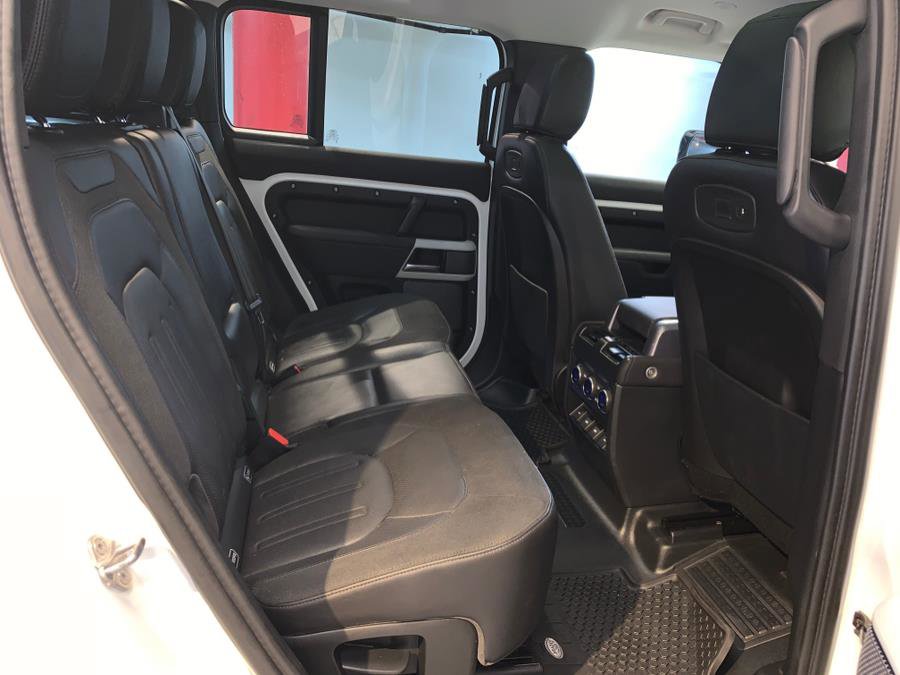Used 2020 Land Rover Defender 110 S AWD/4WD image 53