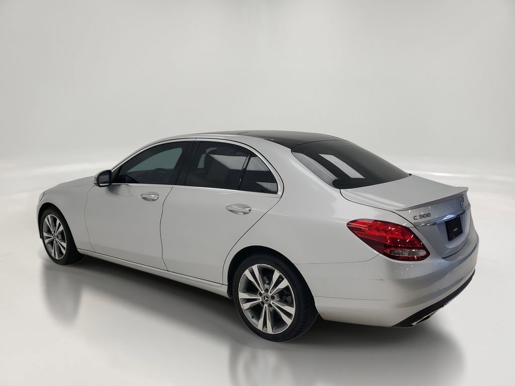 Used 2018 Mercedes-Benz C 300 4MATIC Sedan image 3