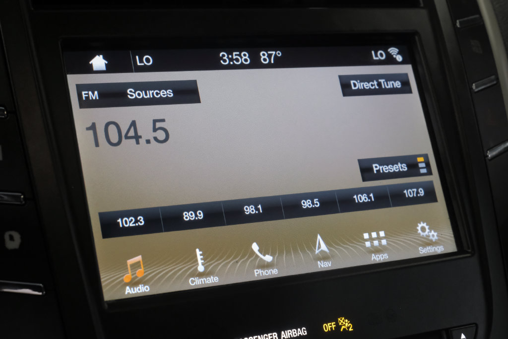 Used 2019 Lincoln MKC Select w/ Select Plus Package FWD image 36