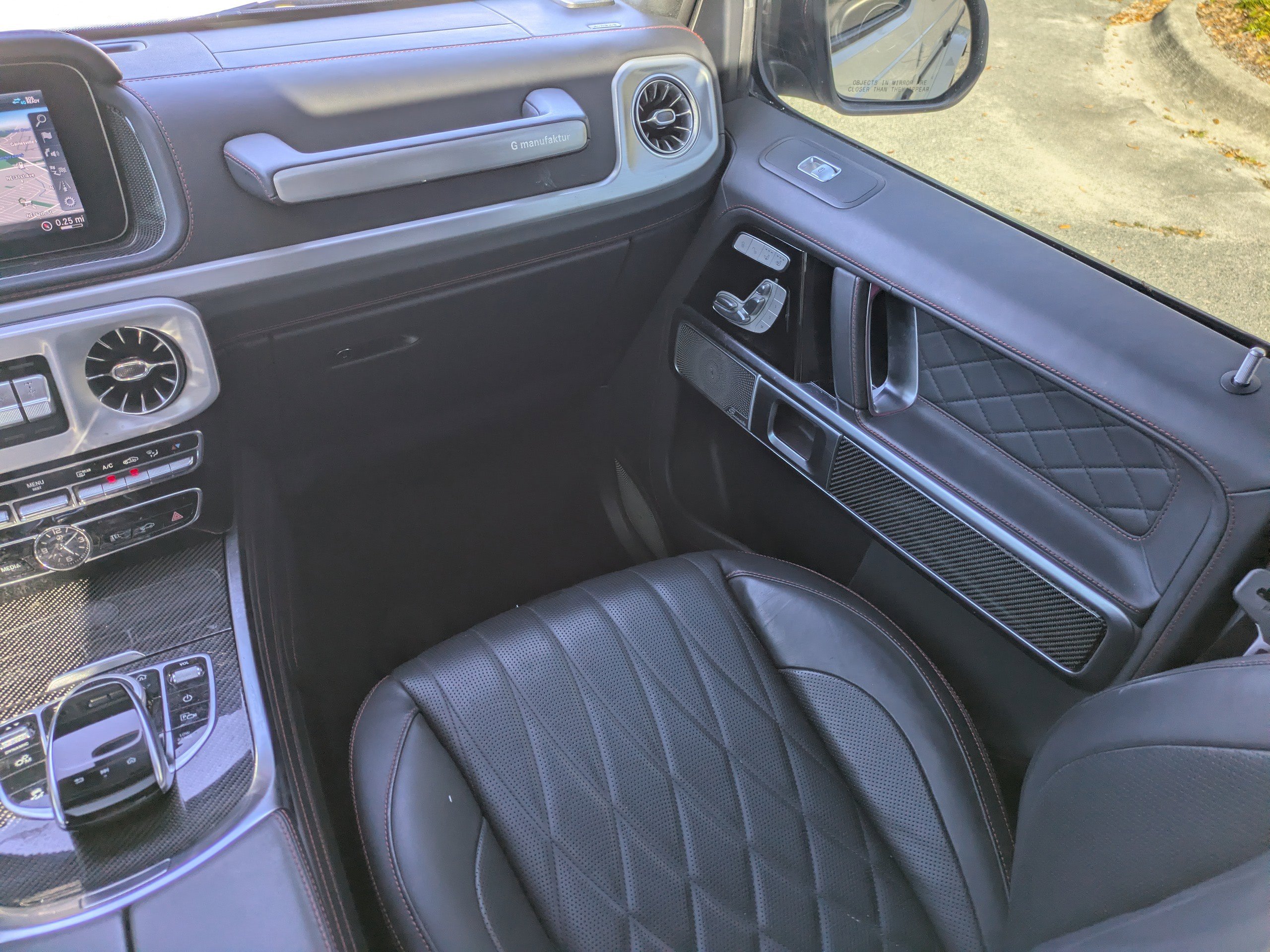 Used 2022 Mercedes-Benz G 550 image 22