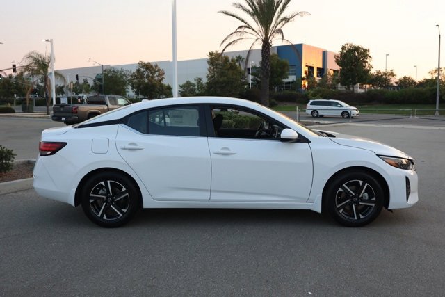 New 2025 Nissan Sentra SV w/ Lighting Package image 3