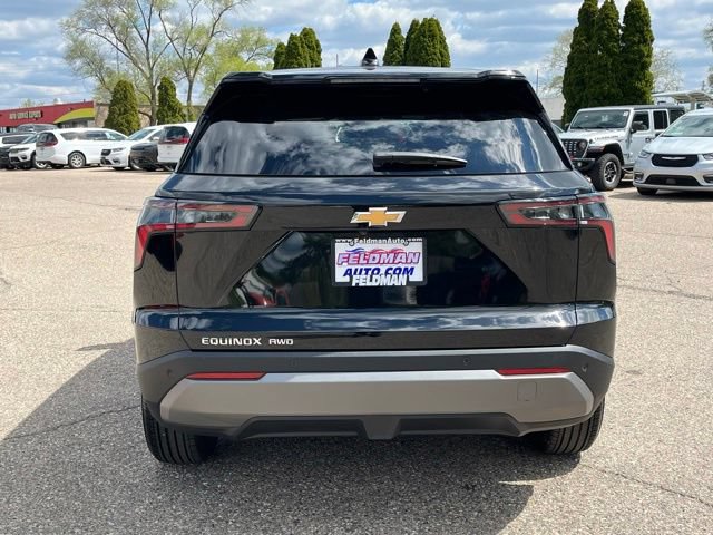 Used 2026 Chevrolet Equinox LT AWD/4WD image 4