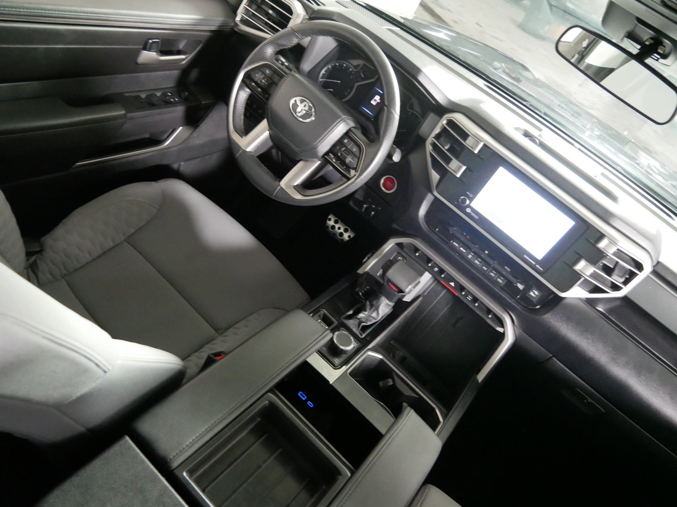 Used 2023 Toyota Tundra SR5 w/ TRD Off-Road Package AWD/4WD image 9