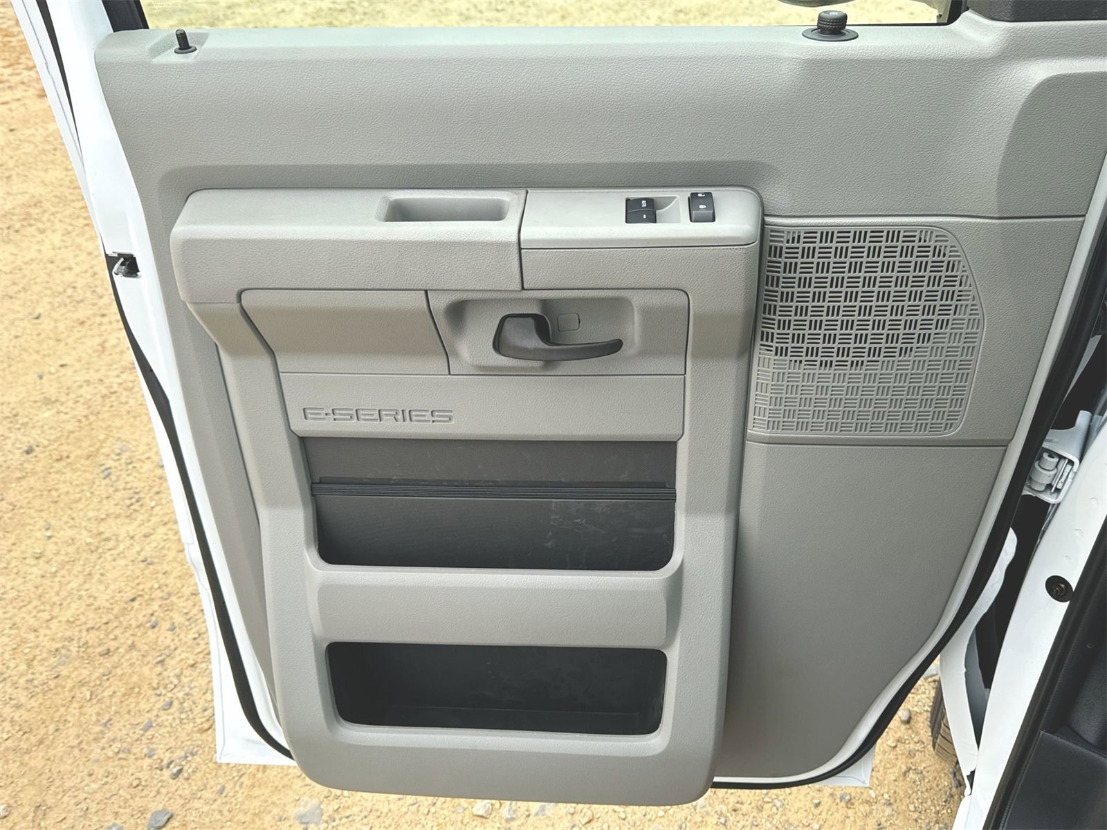 New 2025 Ford E-350 and Econoline 350 Super Duty w/ Power Equipment Group image 23