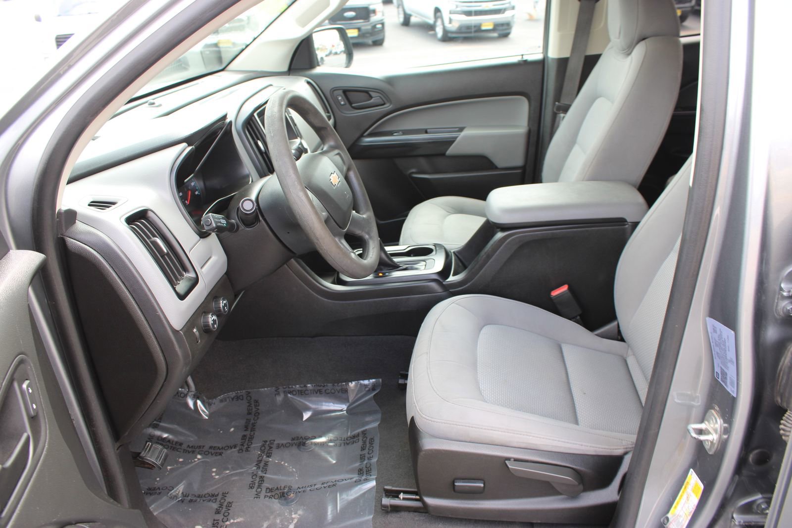 Used 2022 Chevrolet Colorado W/T AWD/4WD image 11