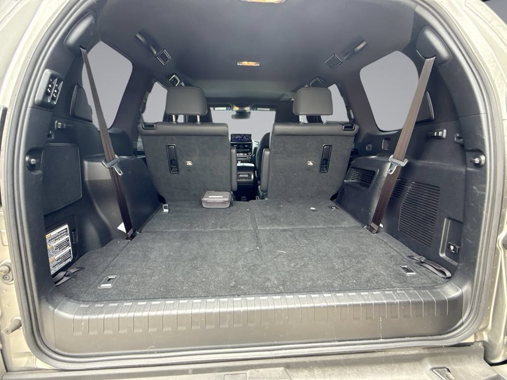 Used 2023 Lexus GX 460 Premium AWD/4WD image 13