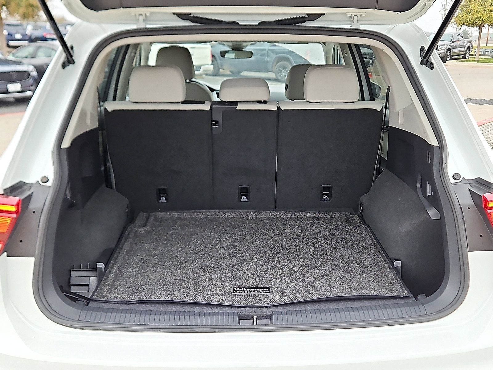 Certified 2024 Volkswagen Tiguan S image 6