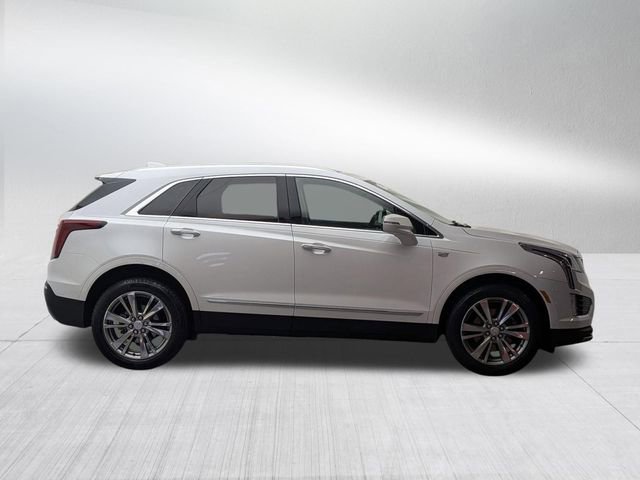Used 2024 Cadillac XT5 Premium Luxury w/ LPO, Floor Liner Package AWD/4WD image 4