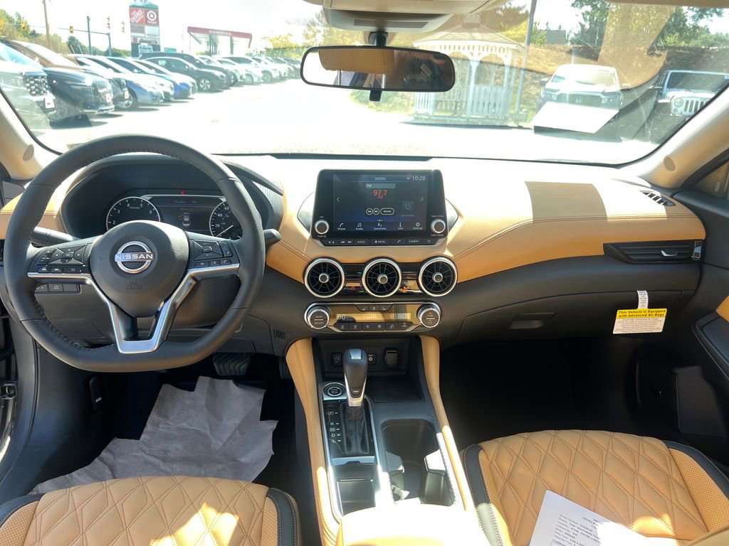 New 2025 Nissan Sentra SV w/ SV Premium Package image 13