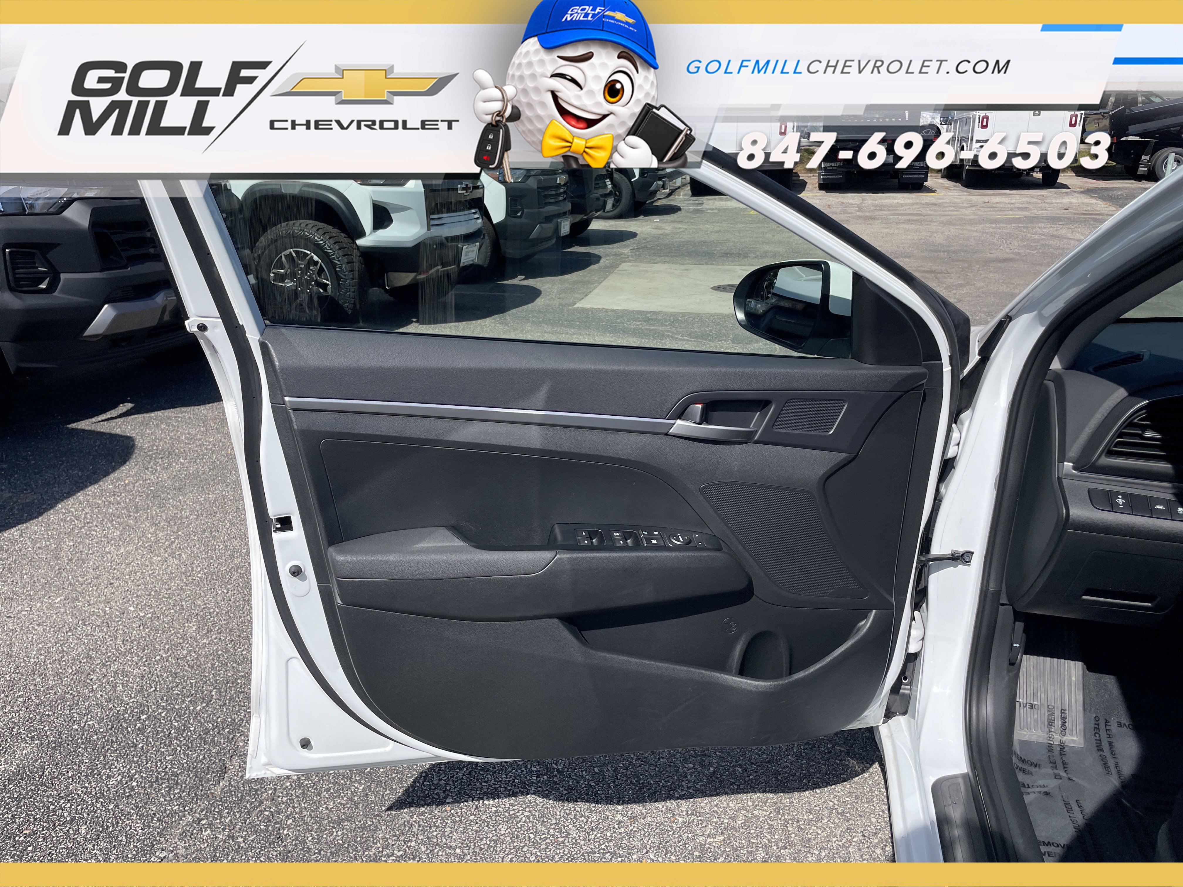 Used 2020 Hyundai Elantra SE w/ Cargo Package (C1) FWD image 13