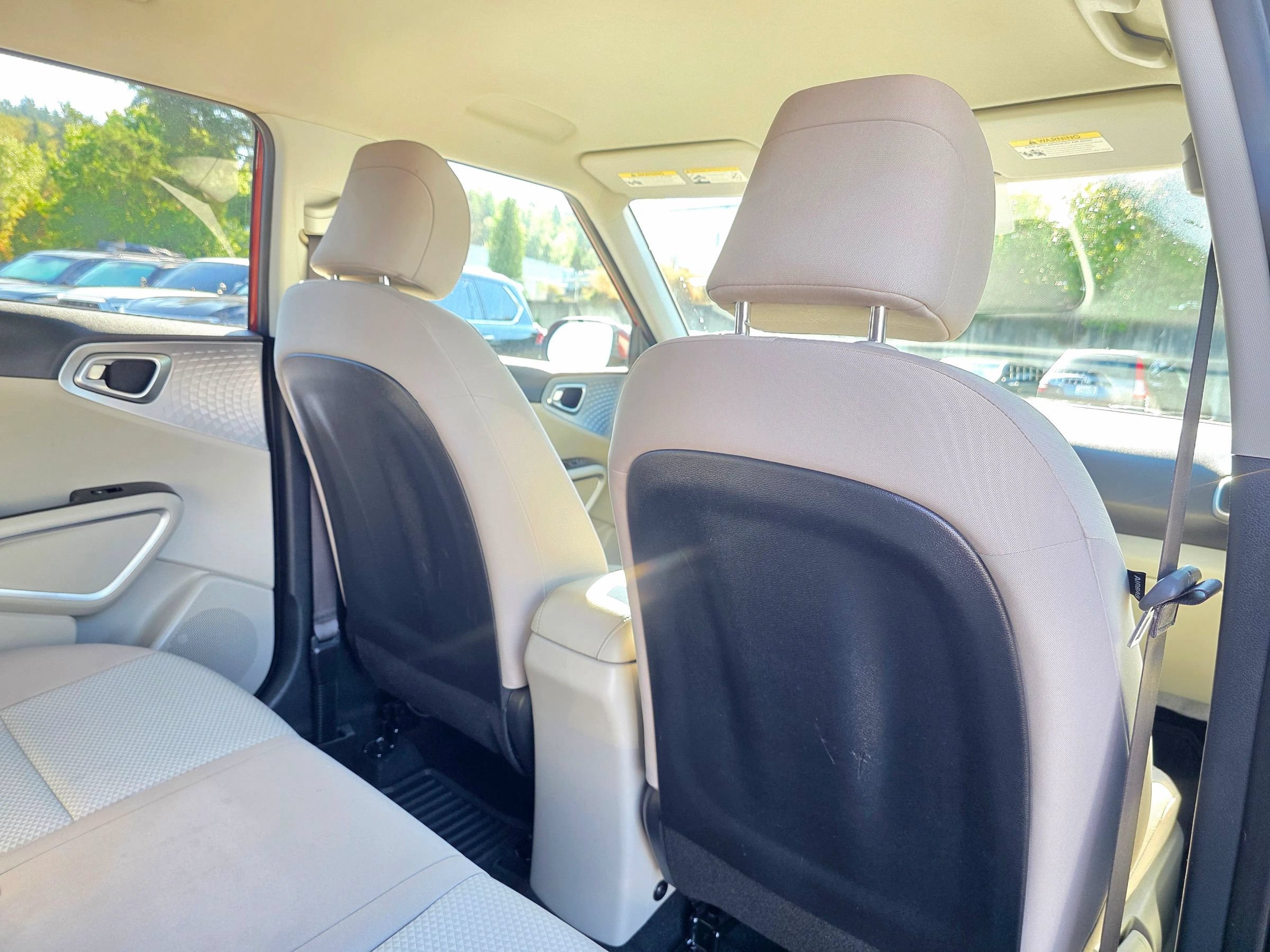 Used 2020 Kia Soul LX FWD image 58