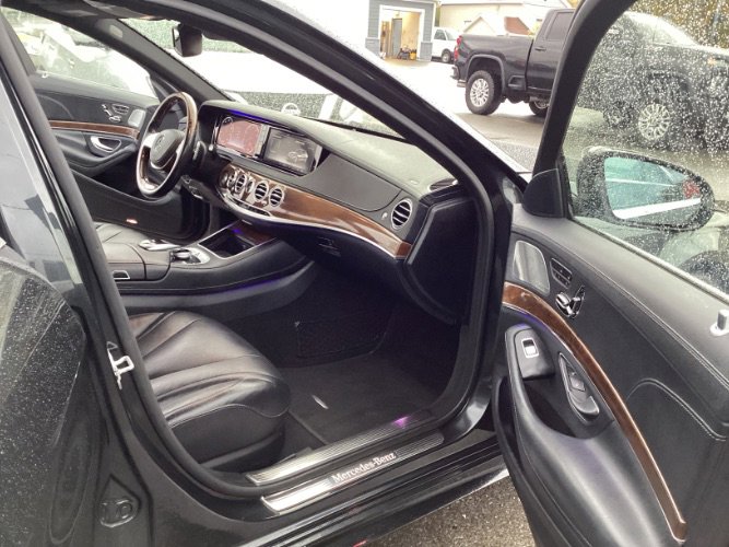 Used 2015 Mercedes-Benz S 550 4MATIC Sedan image 8