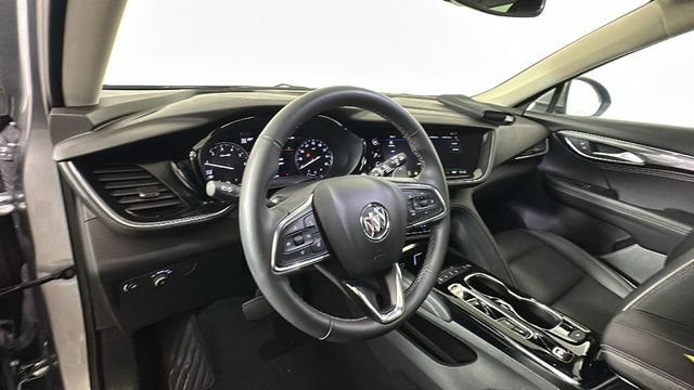 Used 2023 Buick Envision Essence AWD/4WD image 13