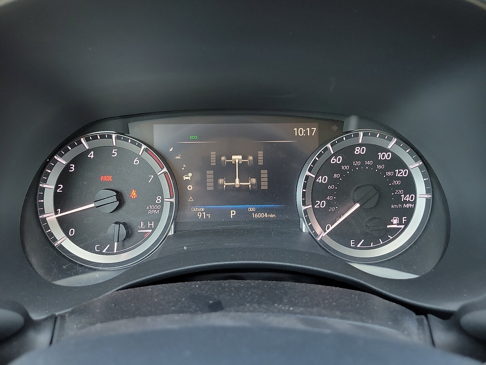 Used 2024 Toyota Highlander XLE AWD/4WD image 18