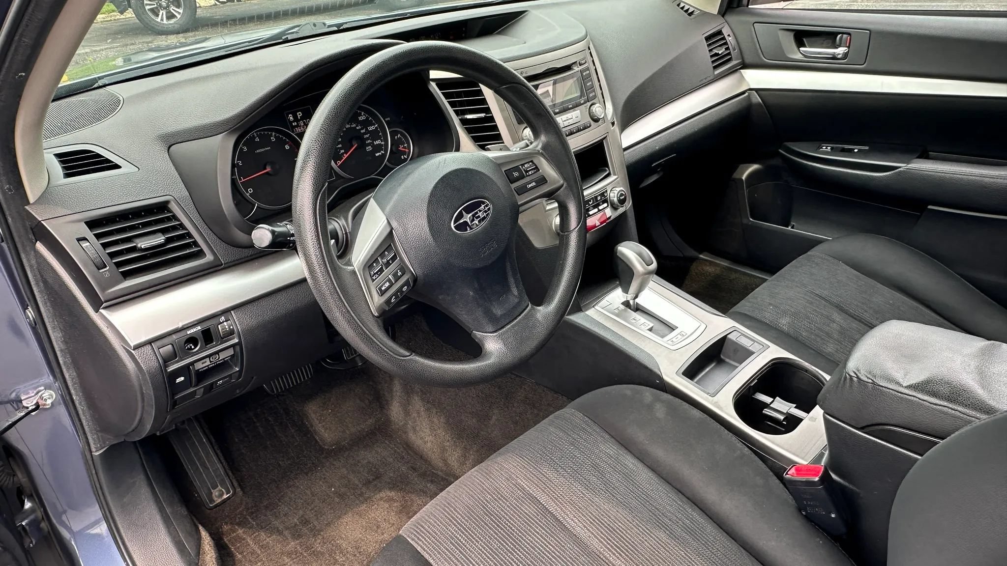 Used 2014 Subaru Outback 2.5i w/ Popular Package #1A AWD/4WD image 11