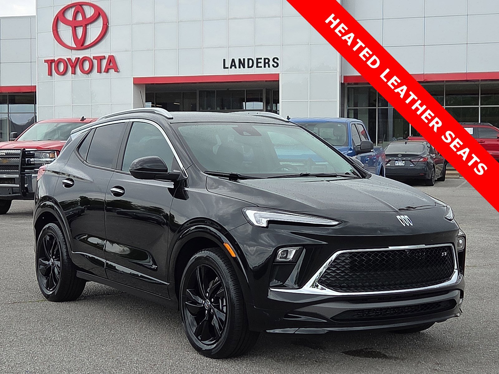 Used 2025 Buick Encore GX Sport Touring w/ Advanced Technology Package image 1