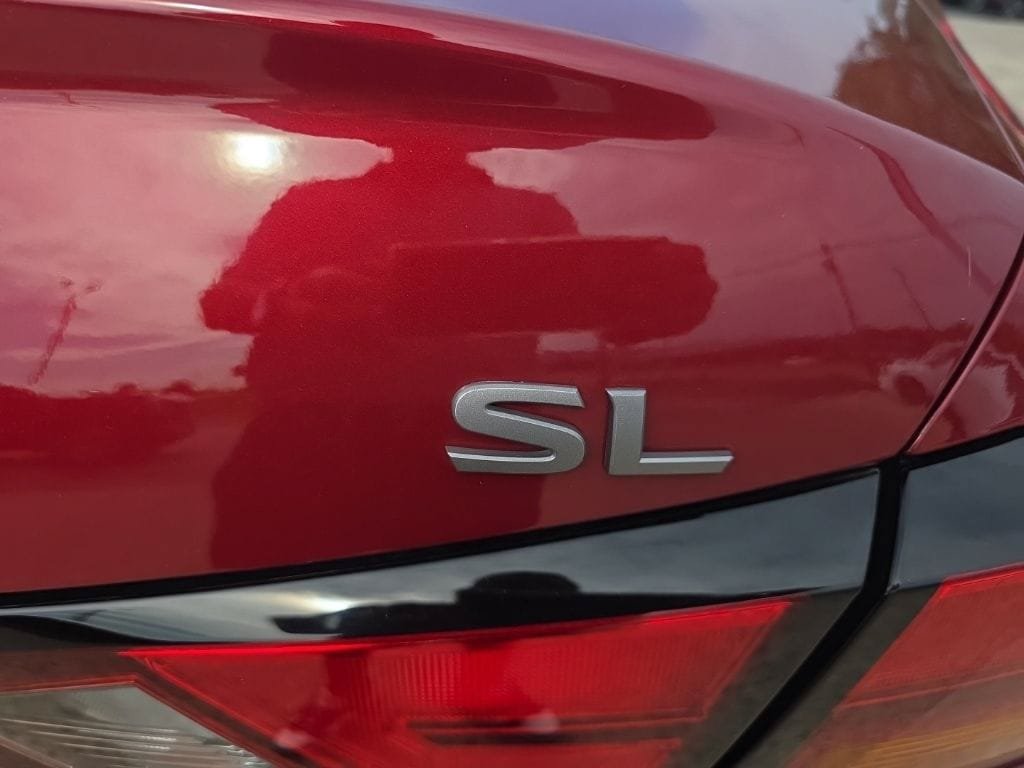 Used 2025 Nissan Altima 2.5 SL FWD image 5