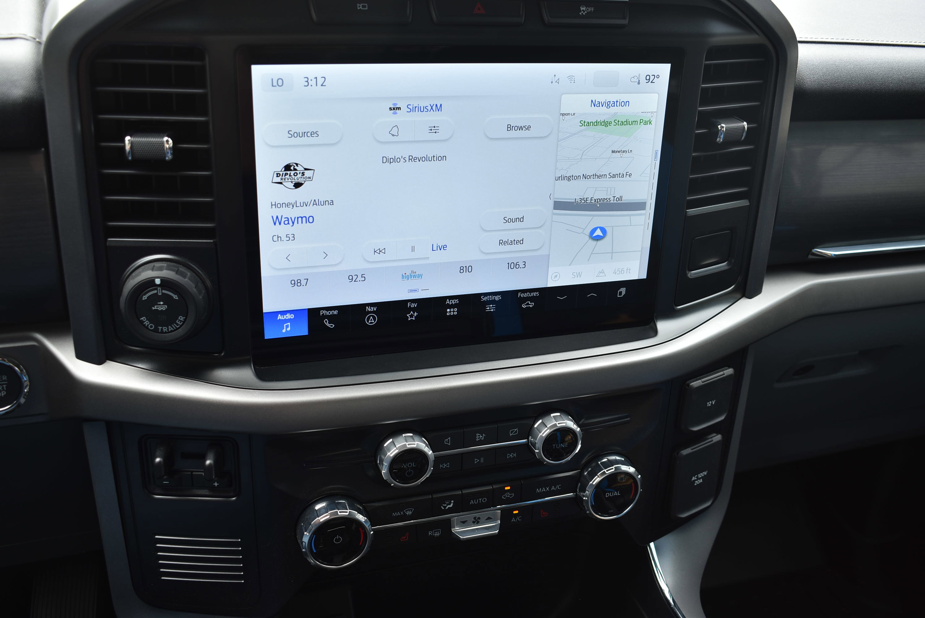 New 2024 Ford F150 Lightning XLT w/ Max Trailer Tow Package AWD/4WD image 18