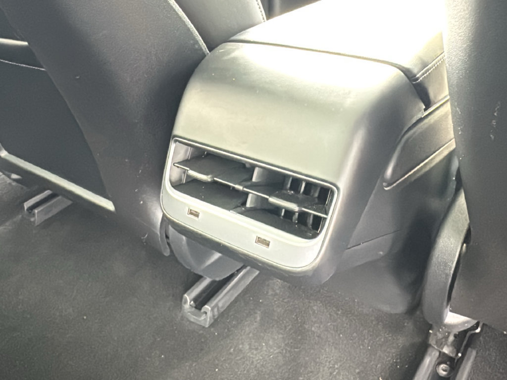 Used 2017 Tesla Model 3 Long Range RWD image 15