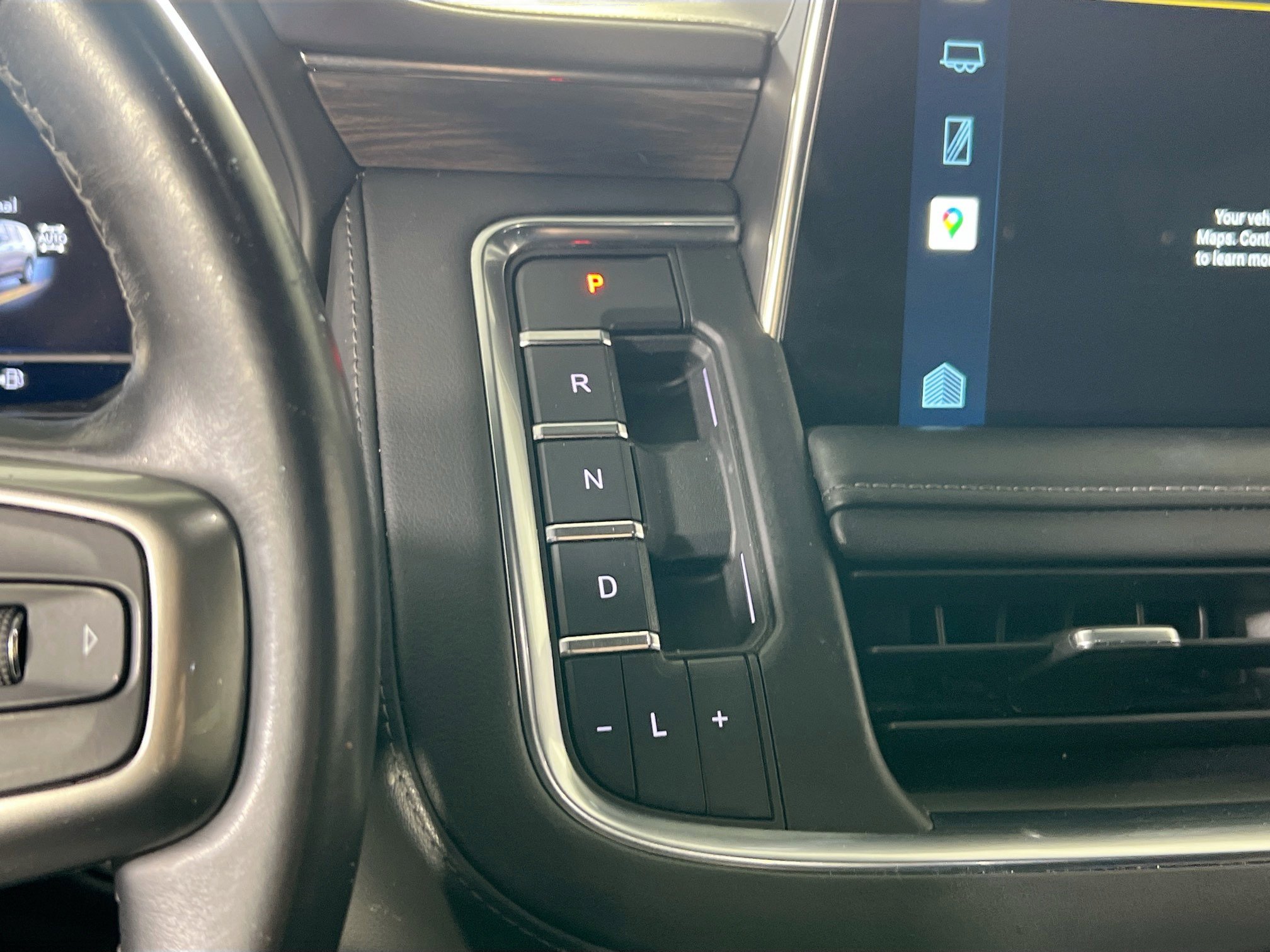 Used 2022 Chevrolet Tahoe LT image 16