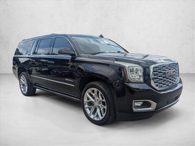 Used 2019 GMC Yukon XL Denali w/ Denali Ultimate Package image 3