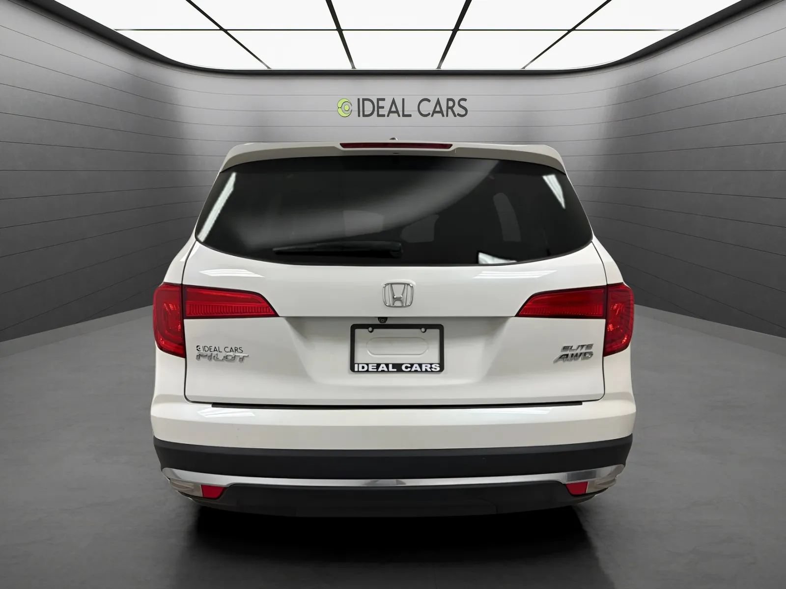 Used 2017 Honda Pilot Elite image 6