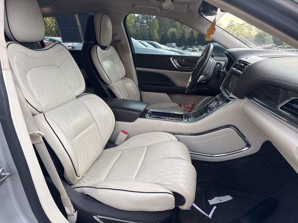 Used 2018 Lincoln Continental Black Label image 8