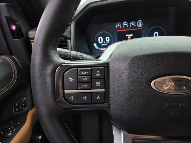 Used 2024 Ford Expedition Platinum RWD image 25