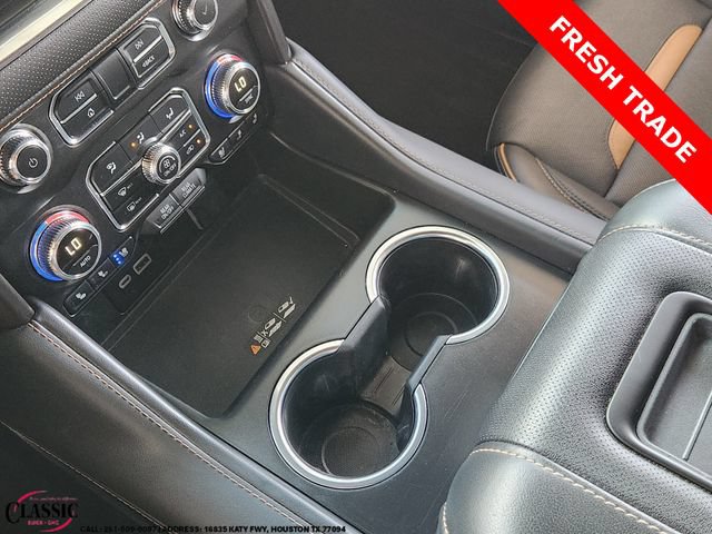 Used 2024 GMC Yukon AT4 w/ Technology Package AWD/4WD image 18