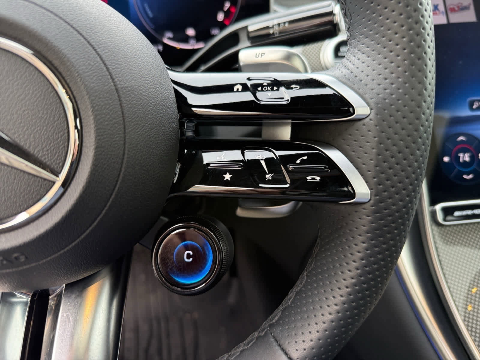 Used 2025 Mercedes-Benz GLC 63 AMG S image 20