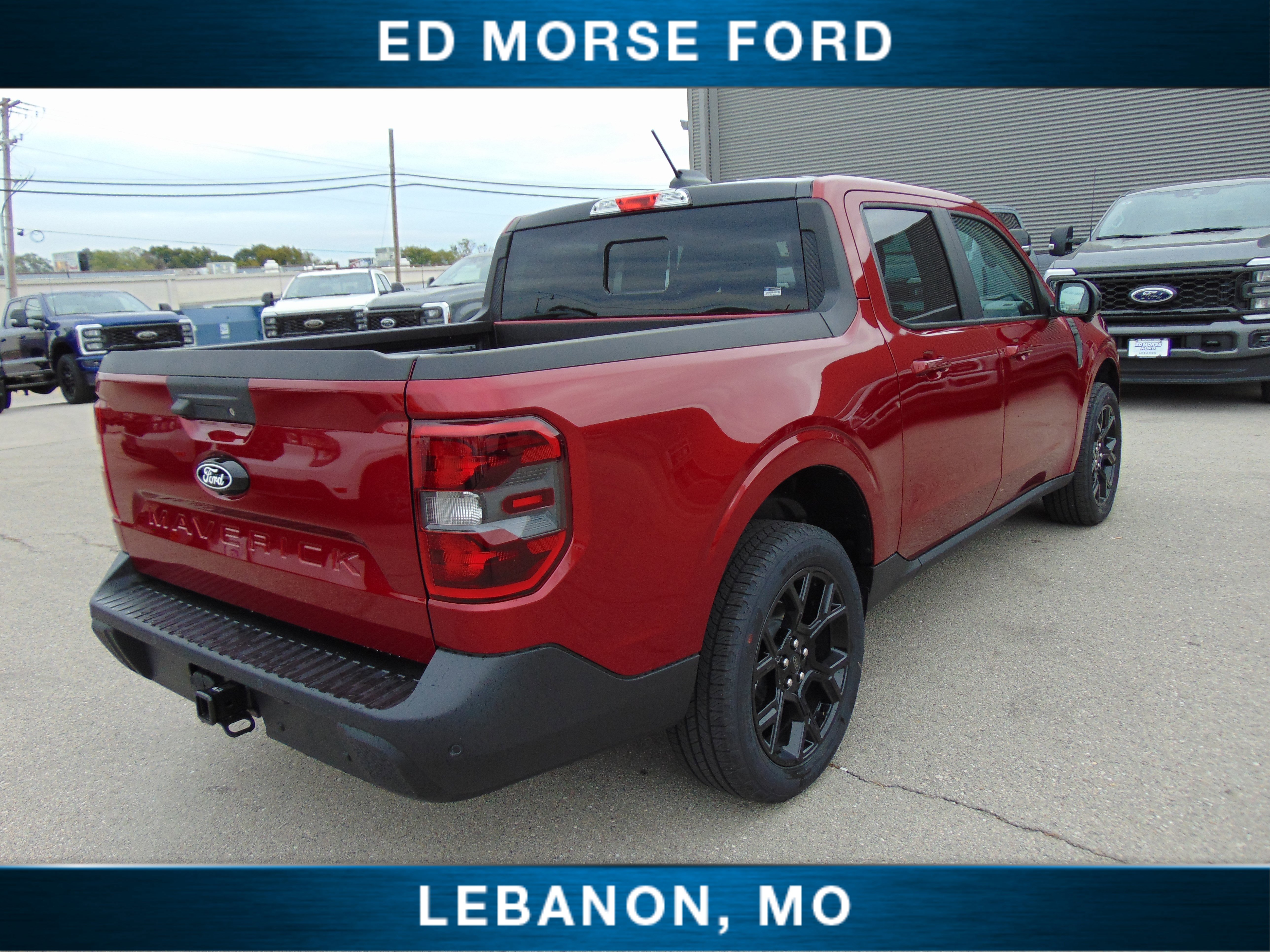 New 2025 Ford Maverick Lariat w/ Black Appearance Package image 6