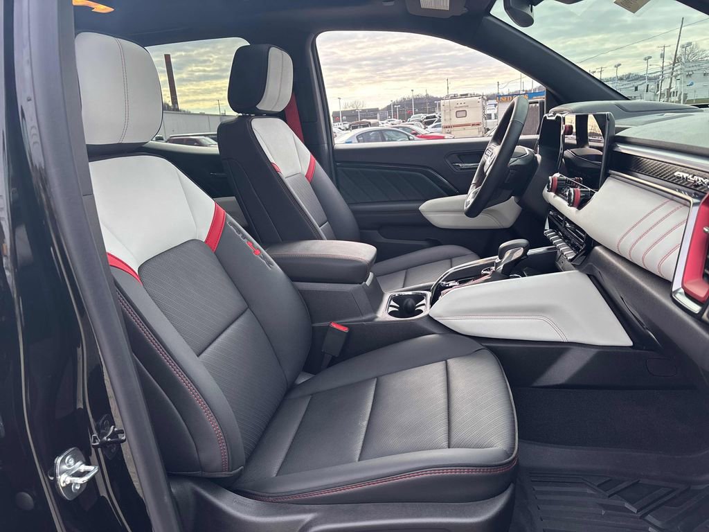 New 2026 GMC Canyon AT4X image 35