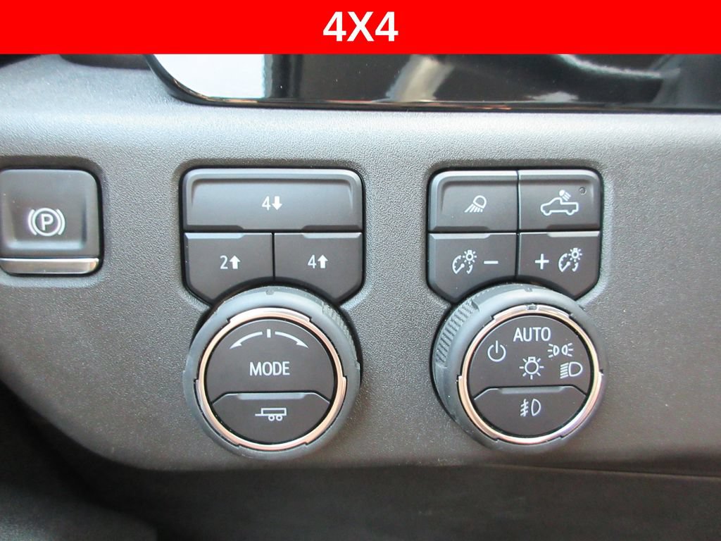 Certified 2025 Chevrolet Silverado 2500 LT w/ All Star Edition AWD/4WD image 31