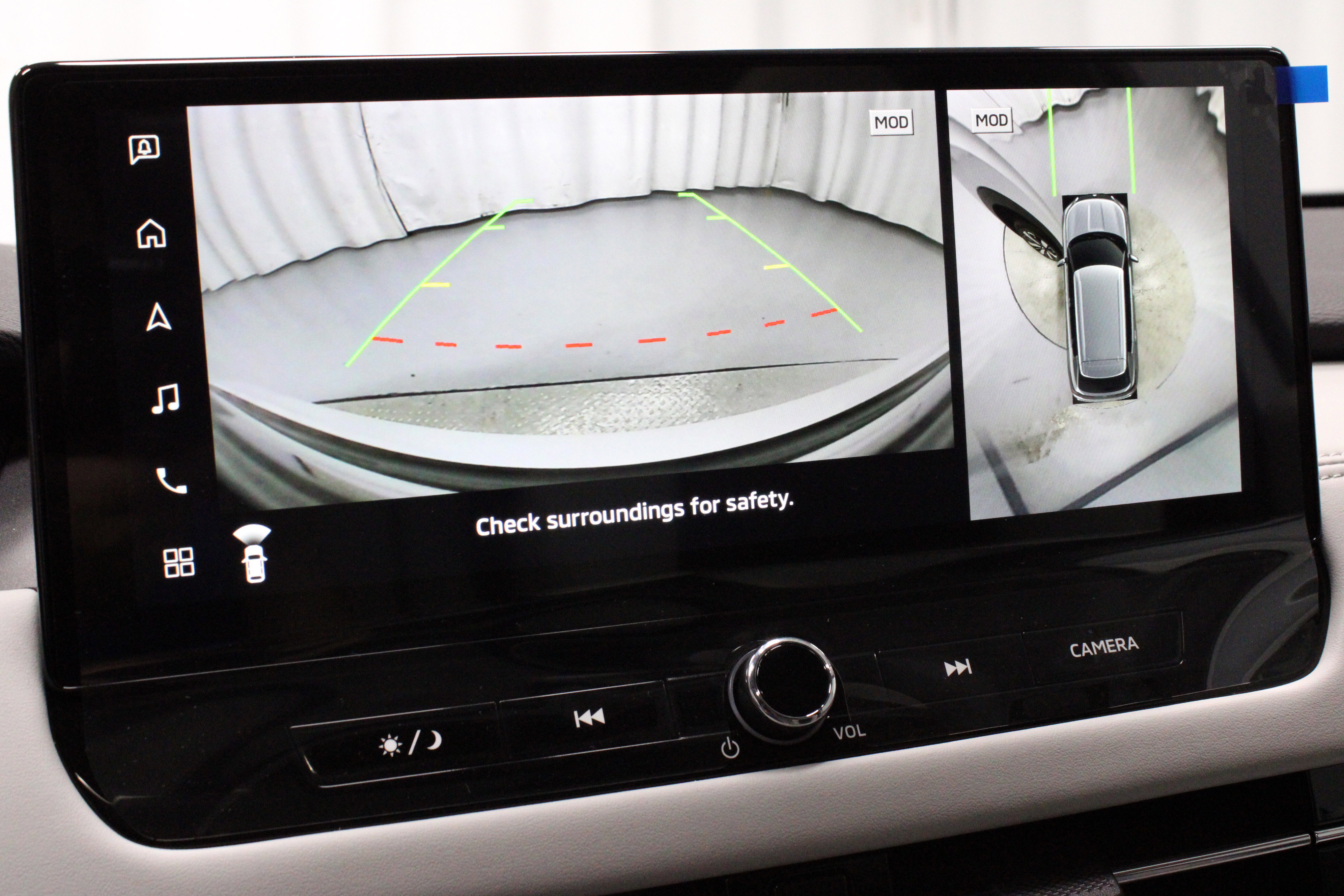 New 2025 Mitsubishi Outlander SE image 26
