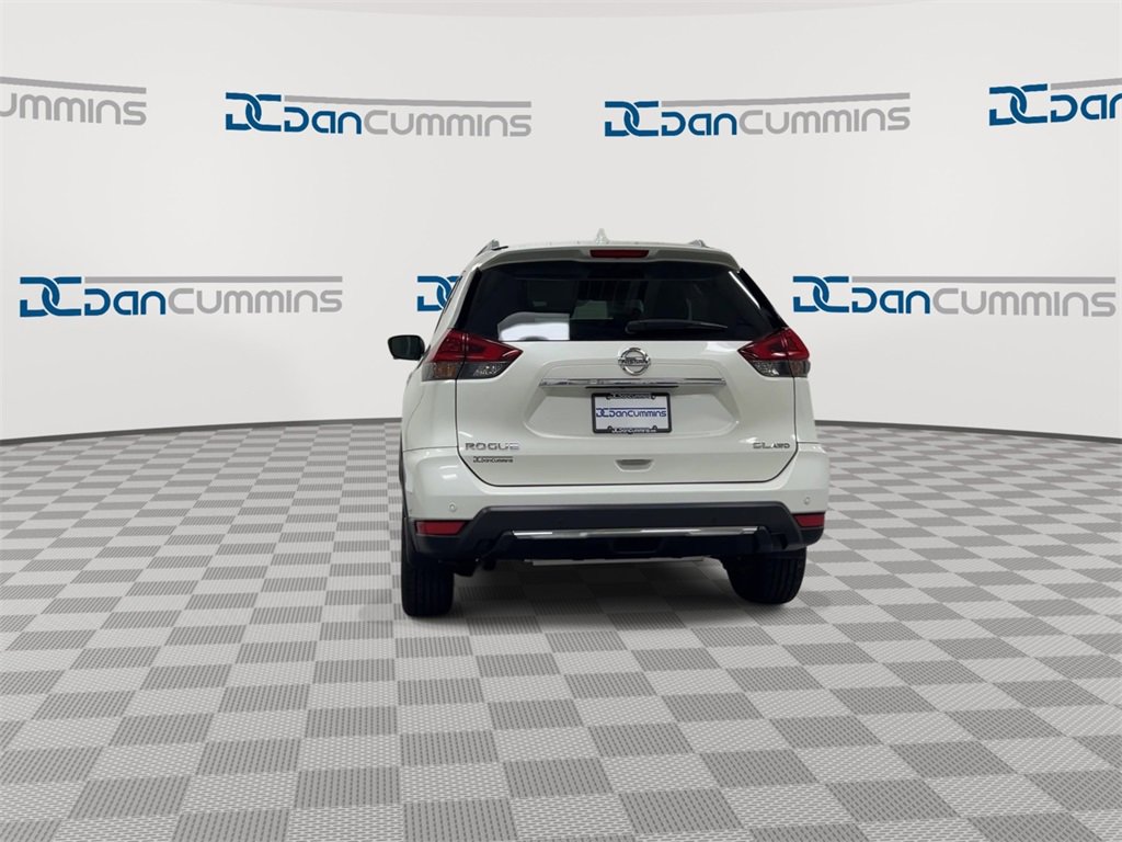 Used 2019 Nissan Rogue SL w/ Premium Package image 7